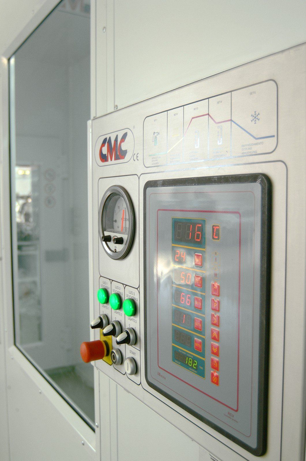 pannello di controllo della carrozzeria auto