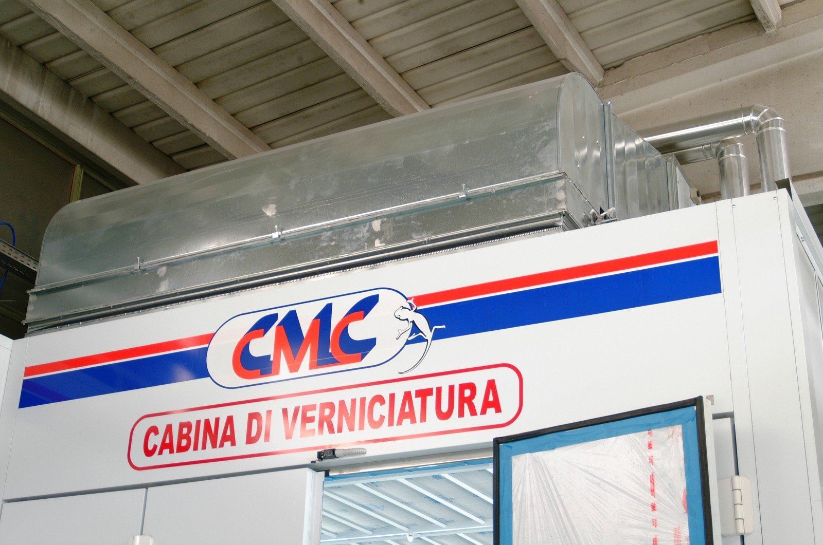 cabina di verniciatura della carrozzeria auto