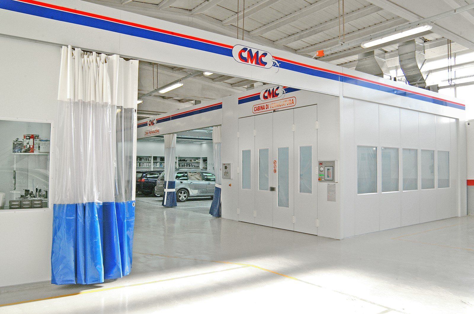 spazio tintometrico nella carrozzeria meccanica