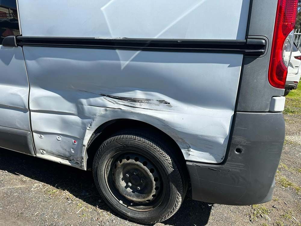 — John Zelukovic Smash Repairs in Dubbo, NSW