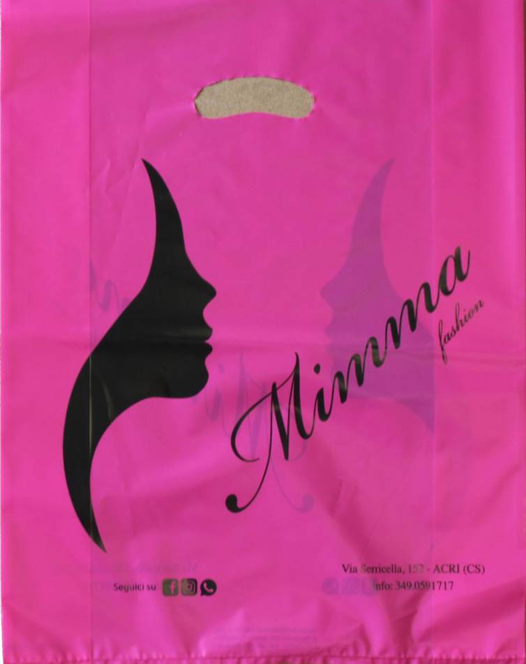 Una busta di plastica rosa con la scritta mimma fashion