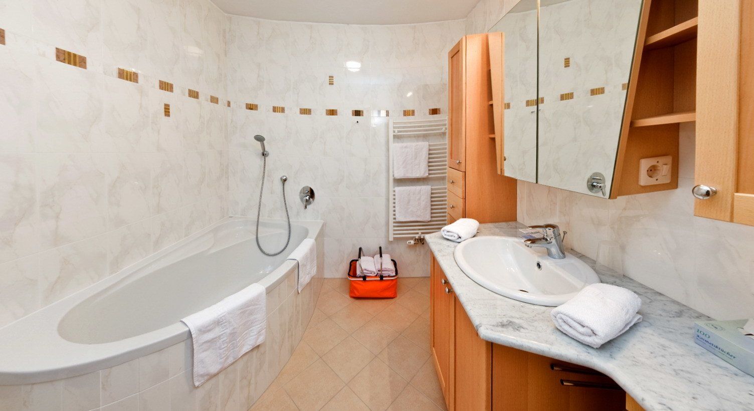 Hotel Charlotte in Seefeld - Hotel Appartement Innsbruck