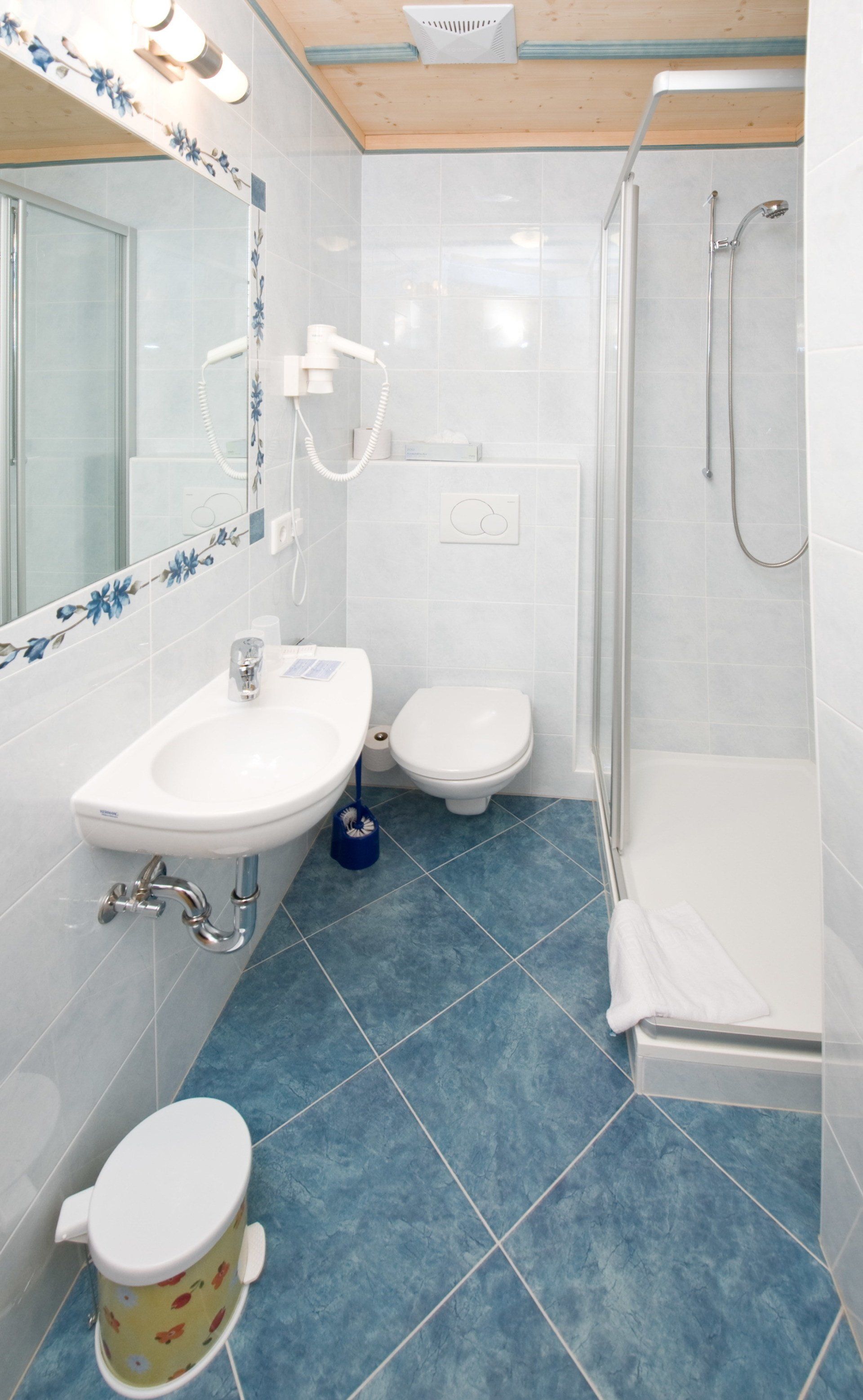 Hotel Charlotte in Seefeld - Hotel Appartement Rofan