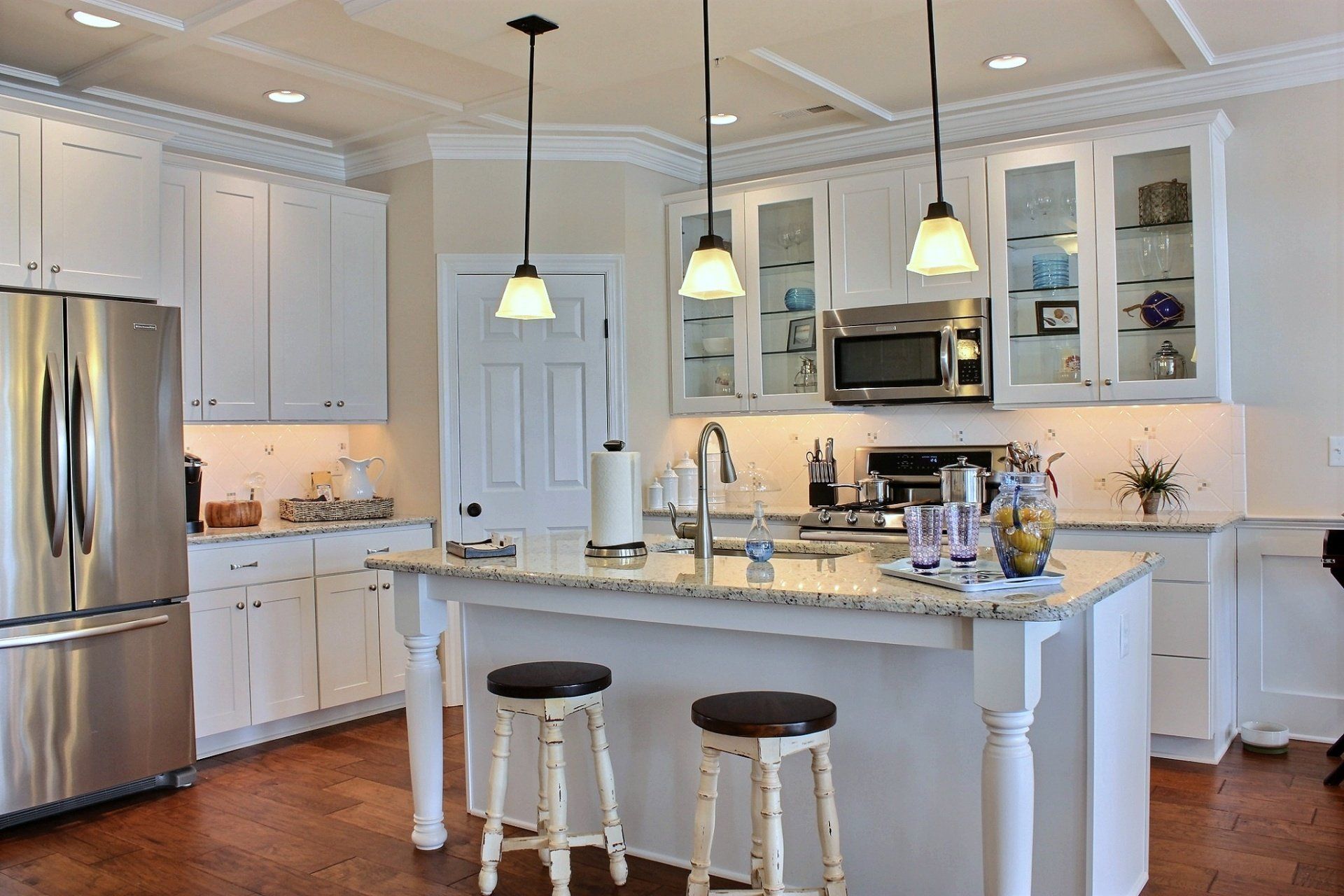 Kitchen with large island | Beacon Hill Classic | Covell Communities | Chester, Maryland 21619