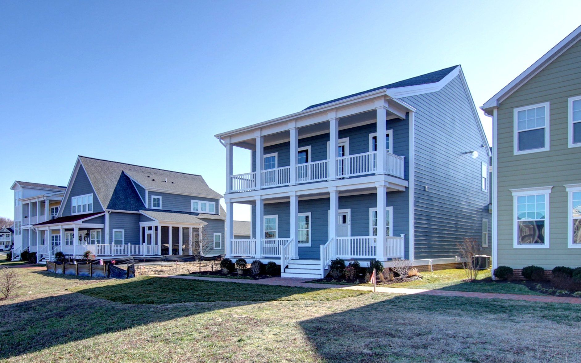 Two story home exterior with porch | Port Royal Executive | Covell Communities | Chester, Maryland 21619