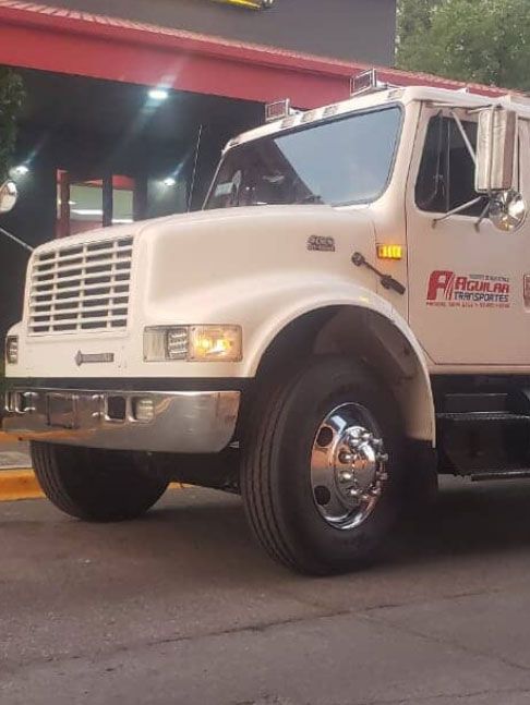 PIPAS DE AGUA AGUILAR-suministro y transporte de agua potable