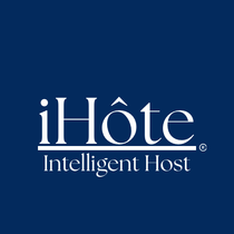 Logo for iHôte, white text on a dark blue background: 