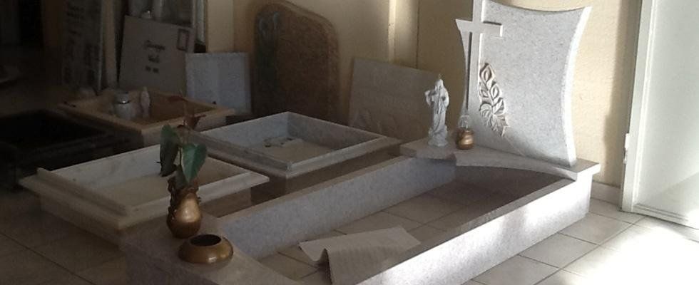 Onoranze Funebri Canaccini e Vannucci_lavorazione marmi2