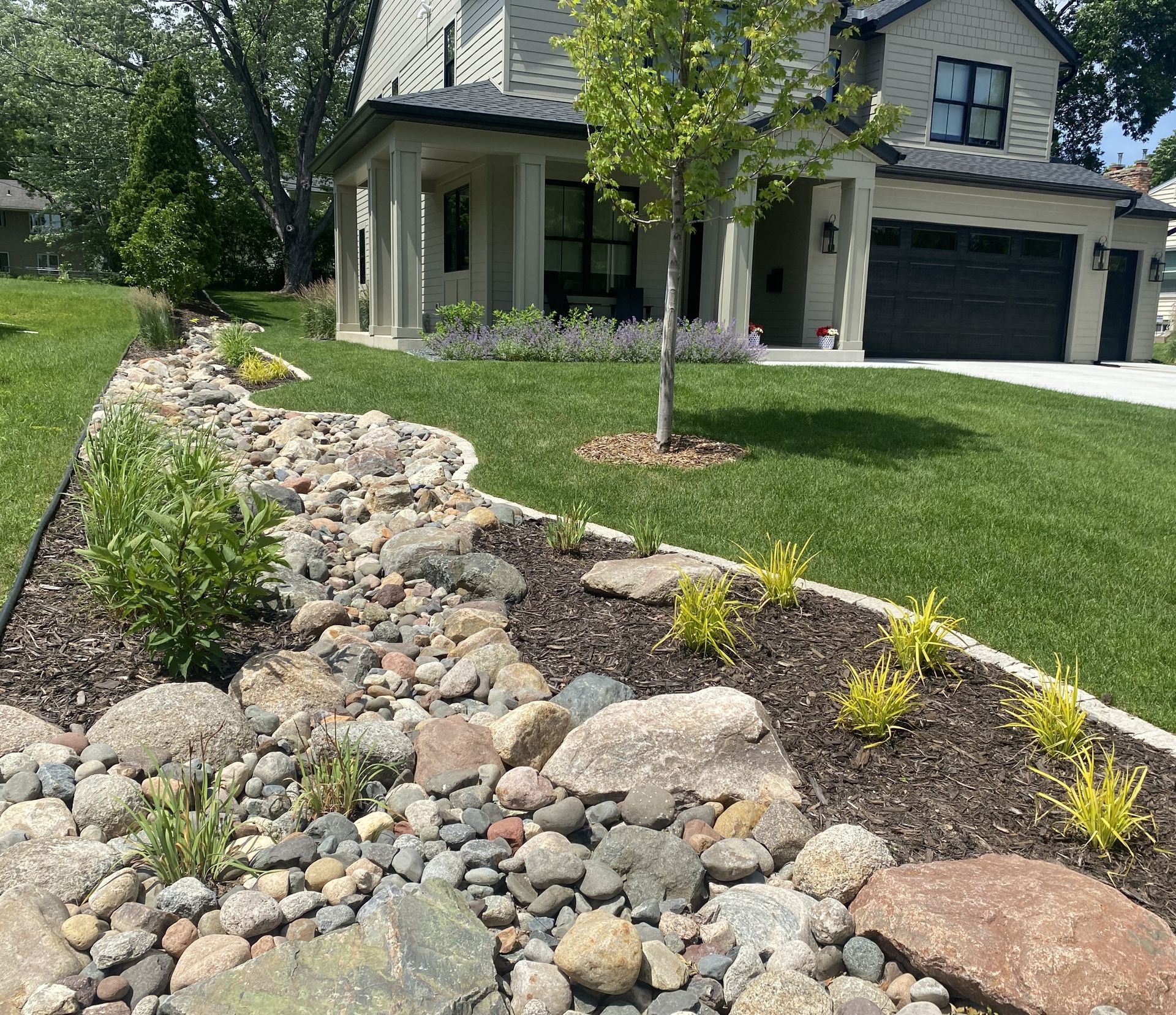 Dry+Creek+Bed+drainage+solution+front+yard+landscaping+curb+appeal+Edina+MN+KG+Landscape