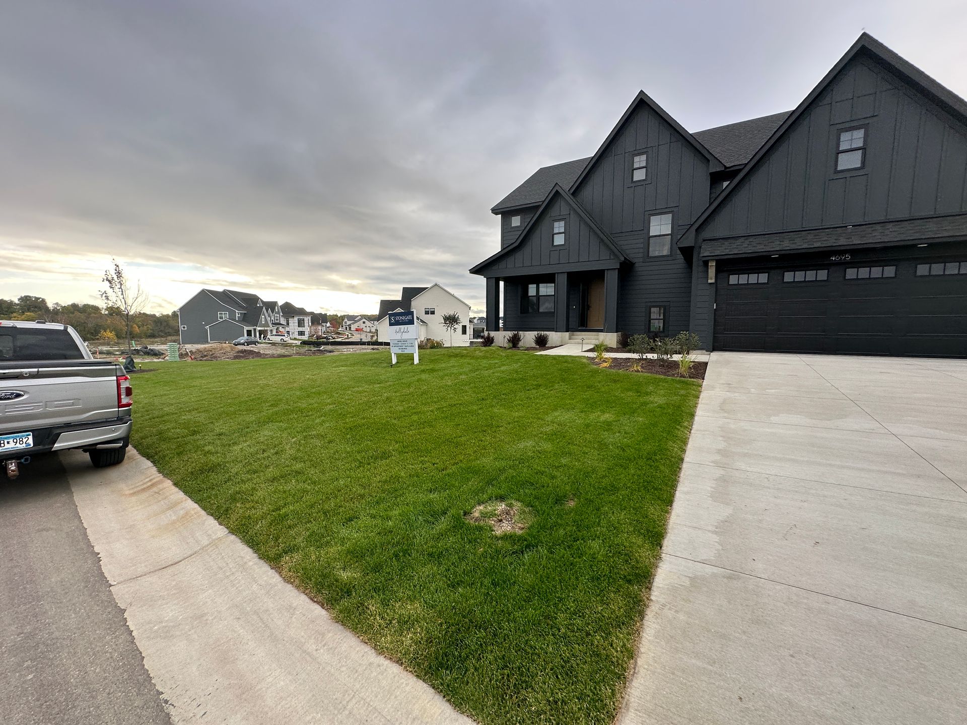 builder grade basic front lawn