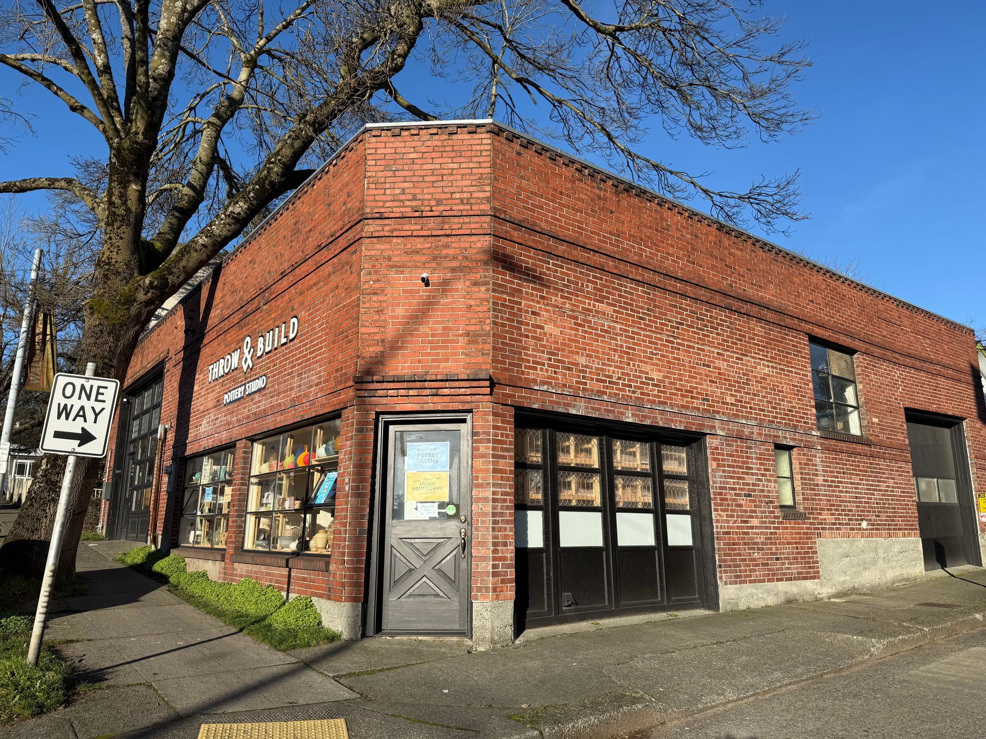 Throw and Build Pottery Studio building