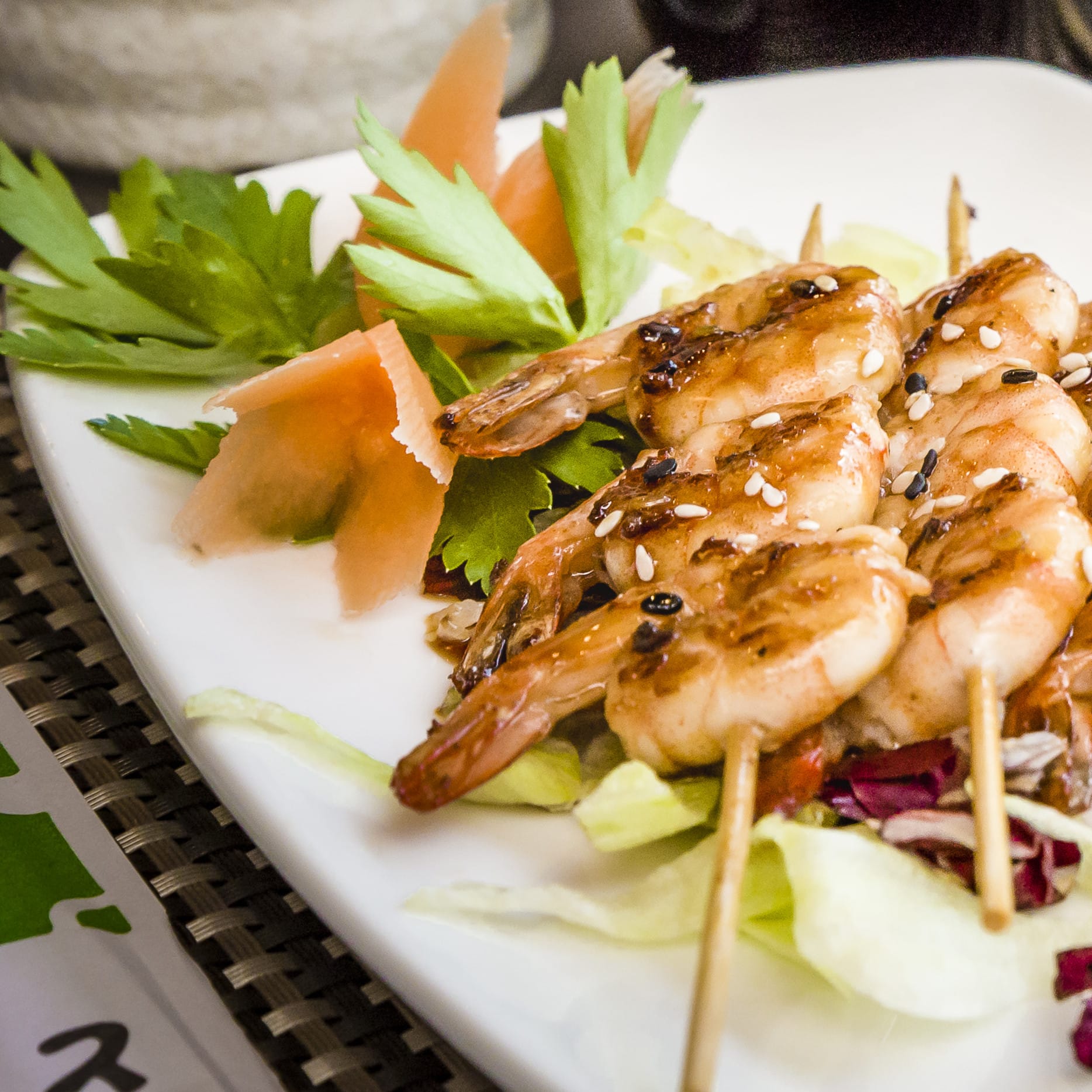 gamberetti alla piastra in un ristorante giapponese a Bari all you can eat