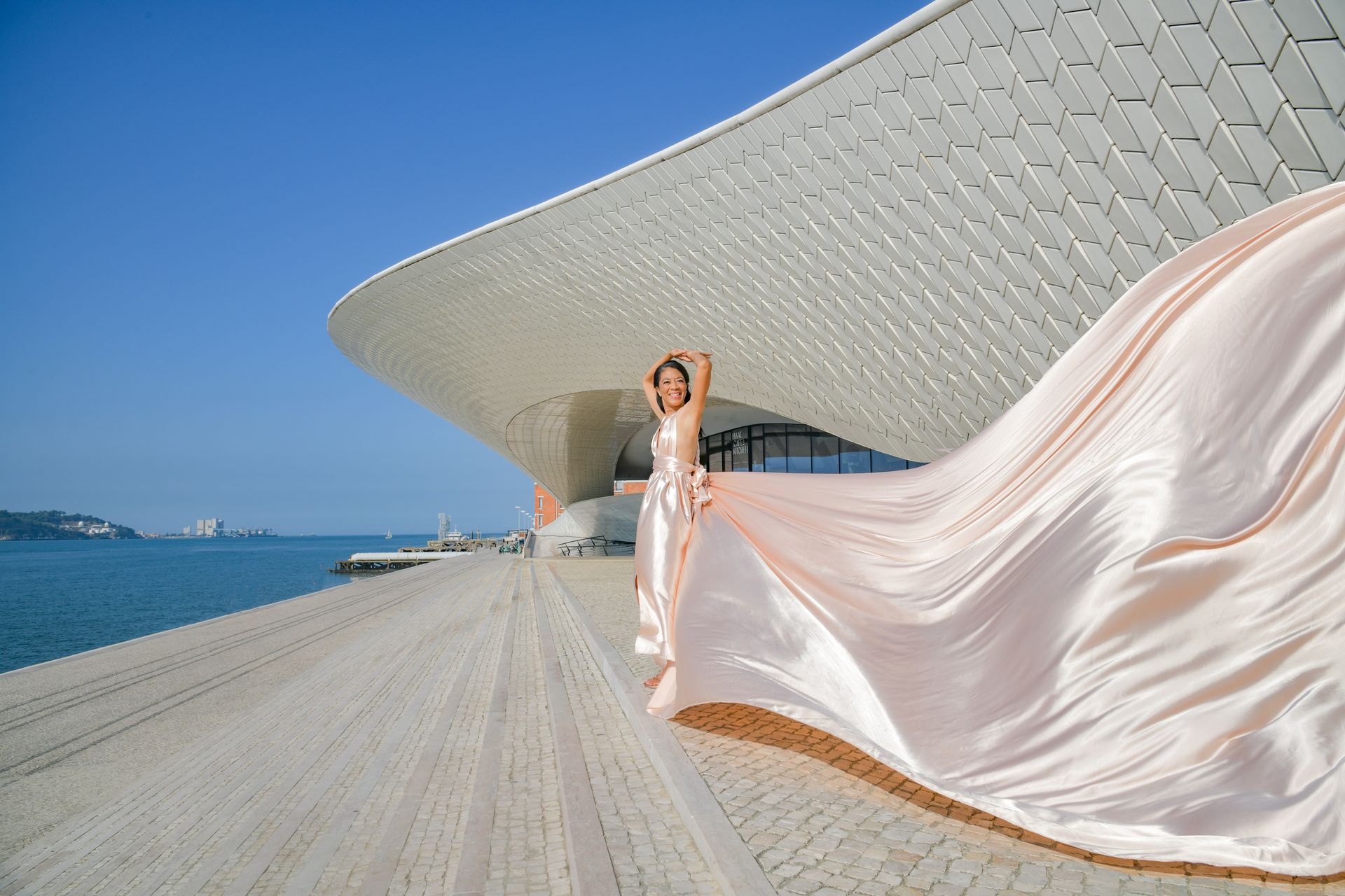 Champagne Flying Dress MAAT