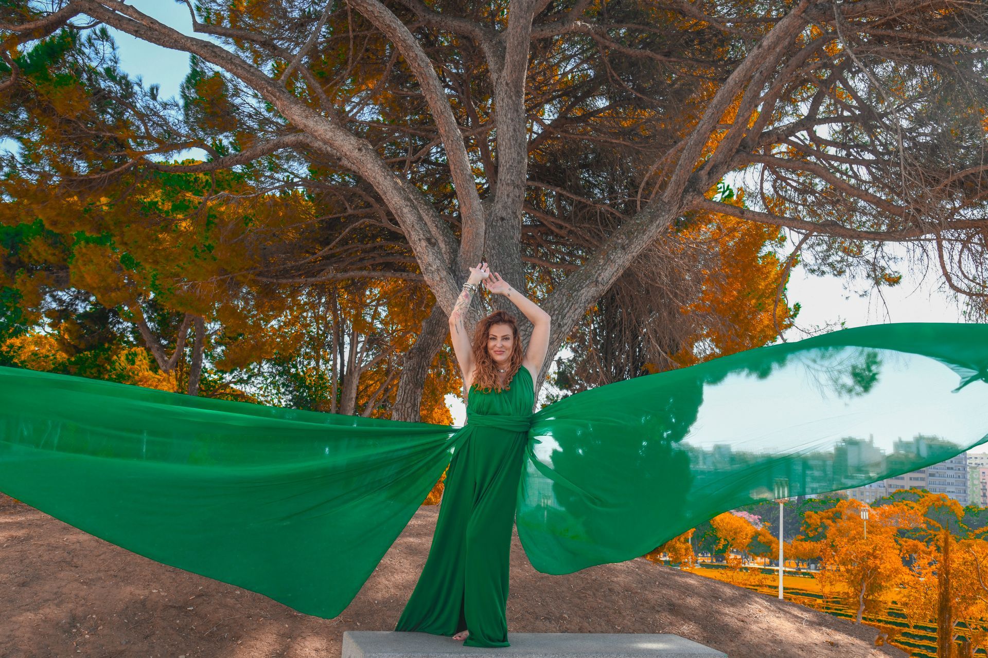 Green Flying Dress Parque Eduardo VII