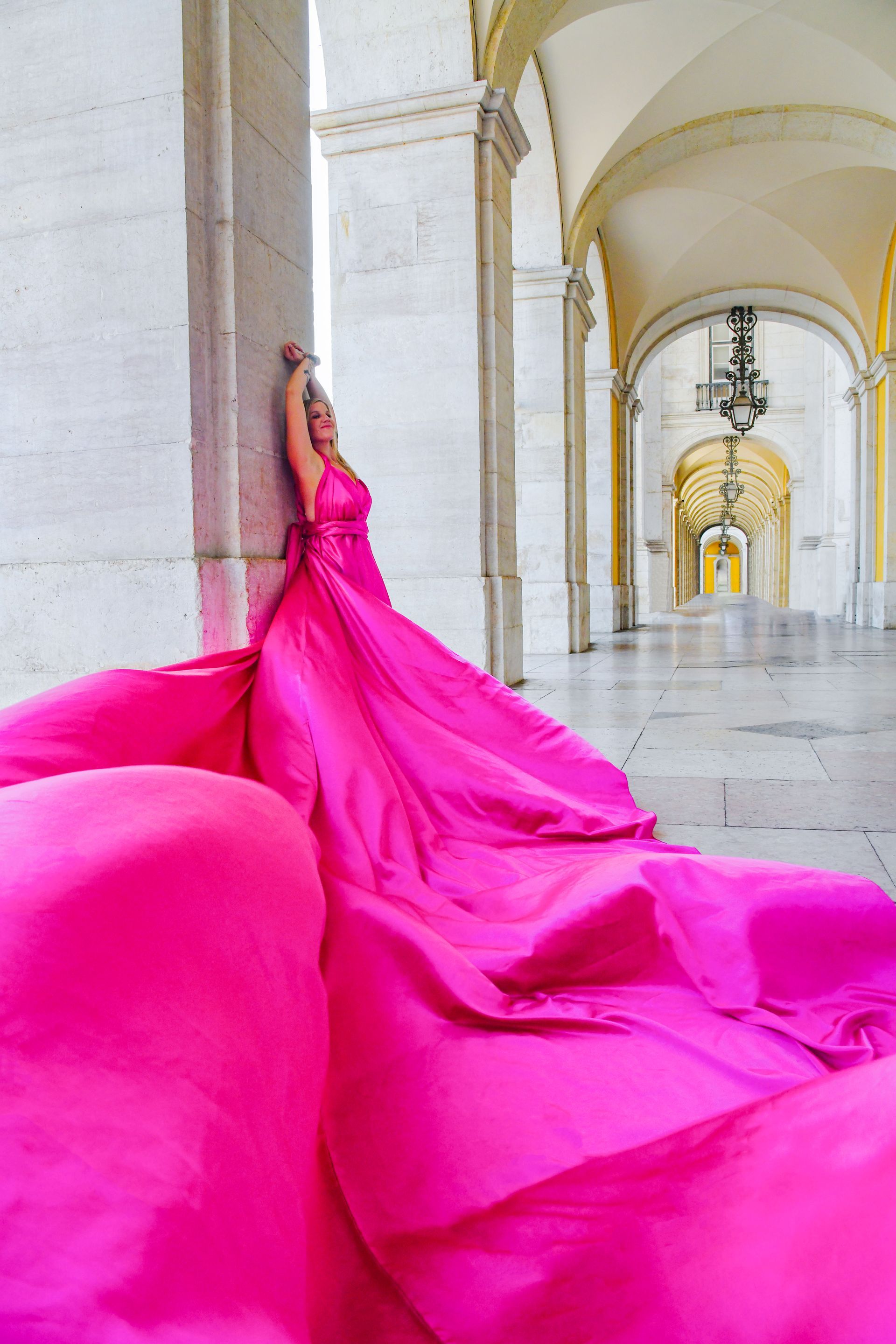 Pink Flying Dress Terreiro Paço
