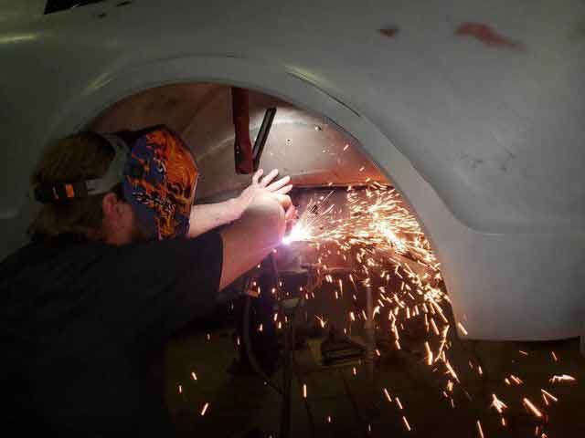 Mechanic Repair Car Without Wheels — Newark, OH — Eric’s Complete Auto Repair