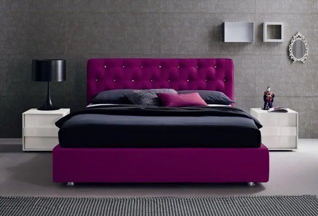 Letto ecopelle con comò e comodini lacc. lucido