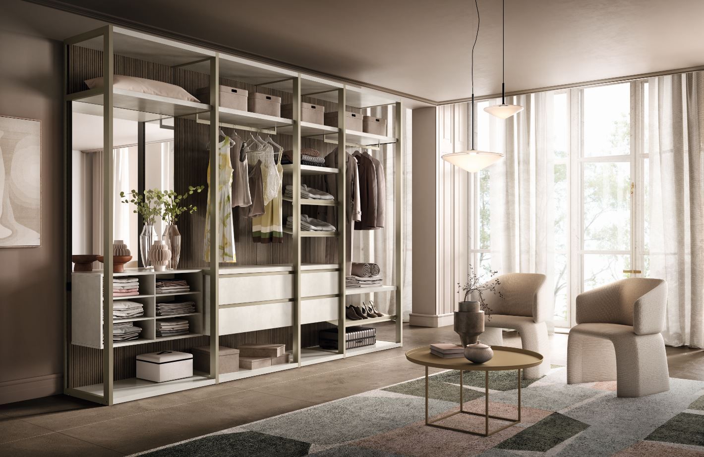 Moderna cabina armadio con ripiani aperti, cassetti e abiti appesi, colori neutri, accanto a una zona salotto.