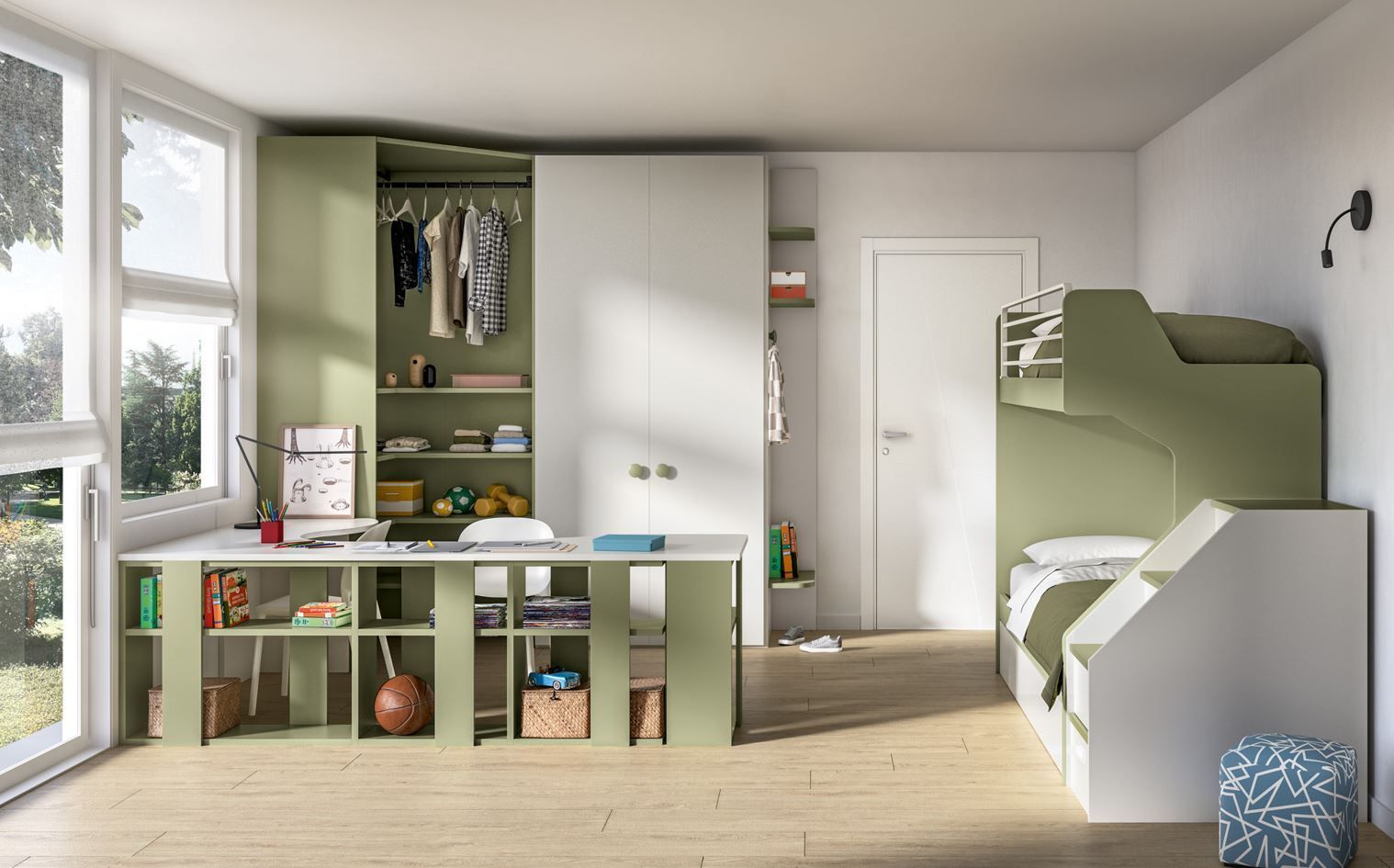 Camera da letto con letti a castello, scrivania e armadio. Mobili verdi e bianchi. Ampia finestra e pavimenti in legno chiaro.