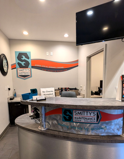 Smitty's Maintenance Repair & Collision's interior