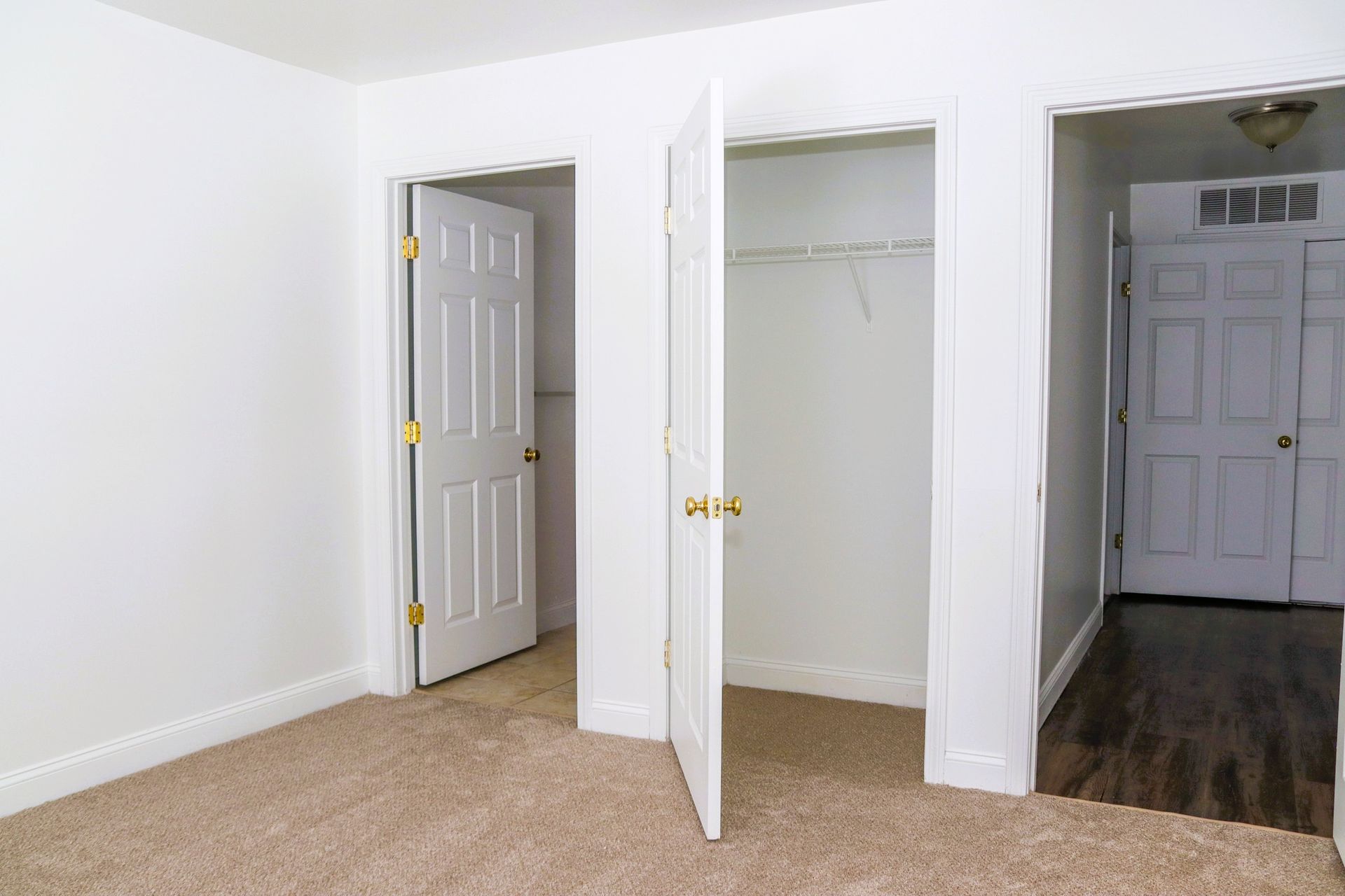 Courtyard First Floor Photos