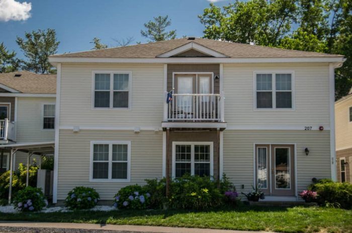 The Courtyards Exterior Photos