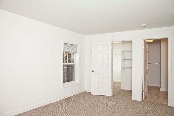 Fountain, Interior Photos