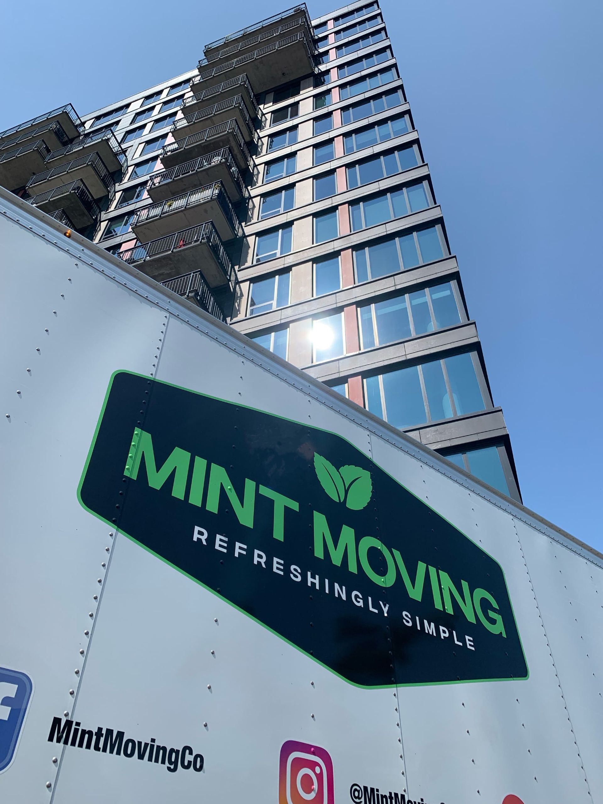 Mint Moving Clean Professional Moving Company | Mint Moving