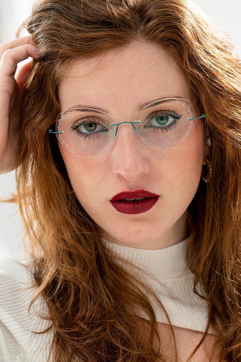 occhiali leggeri senza montatura