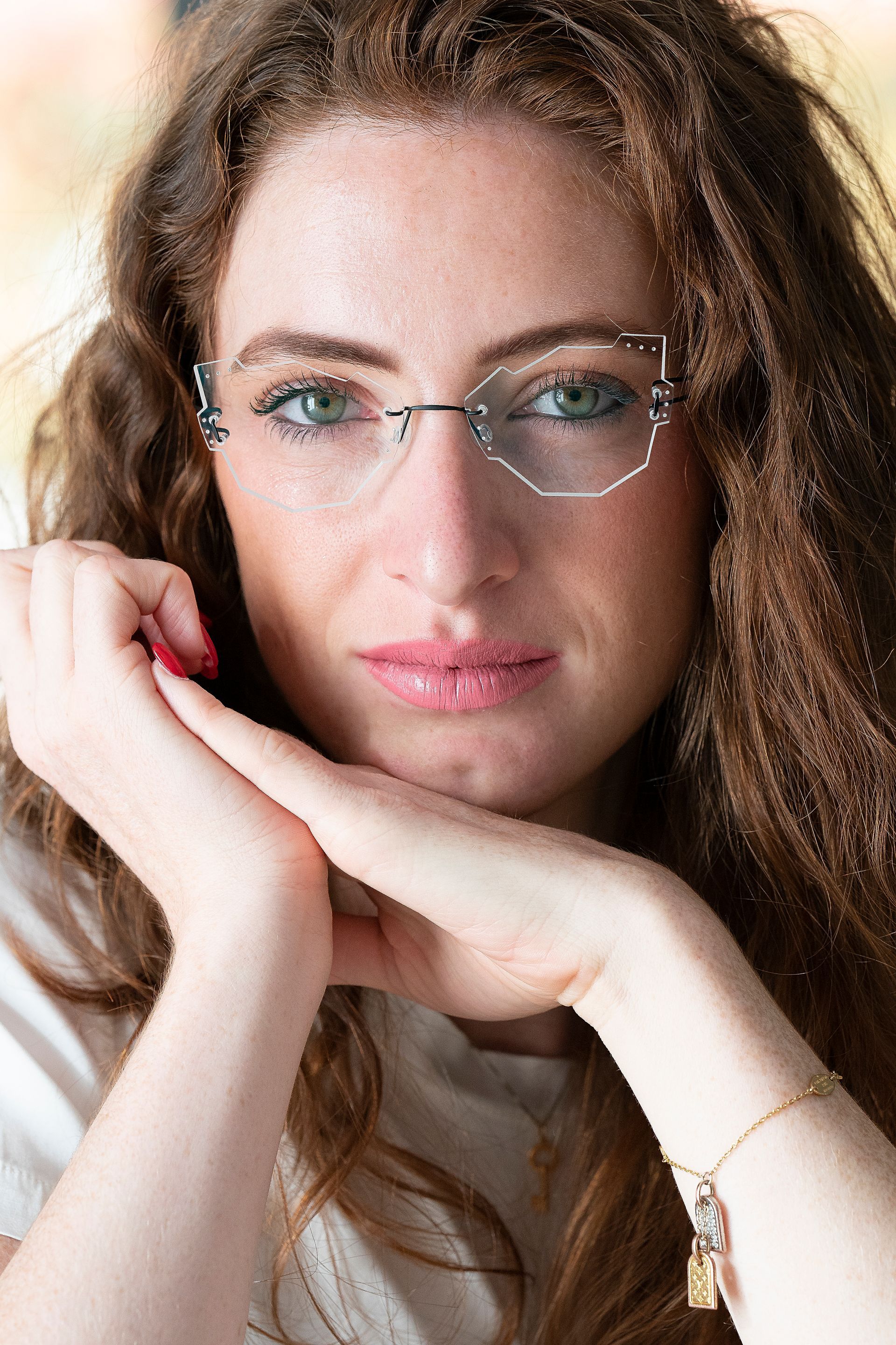 occhiali leggeri senza montatura con brillanti