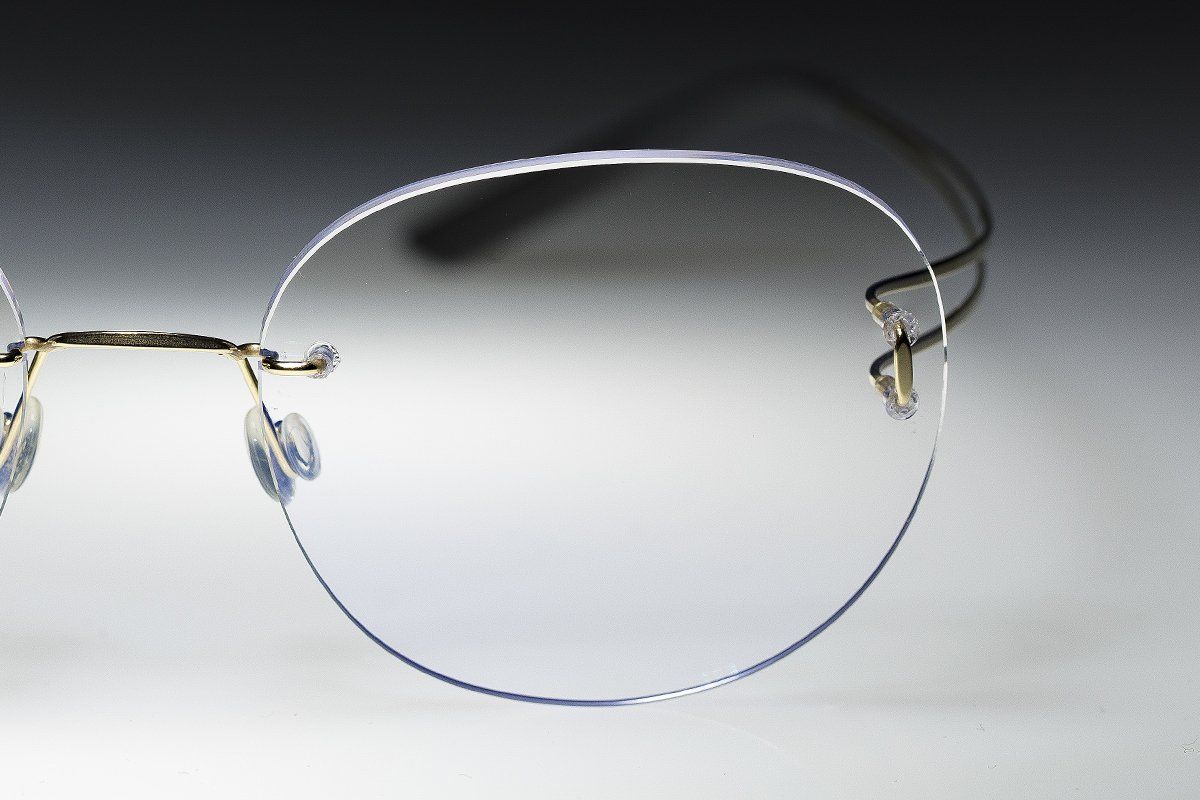 Occhiali senza montatura leggeri