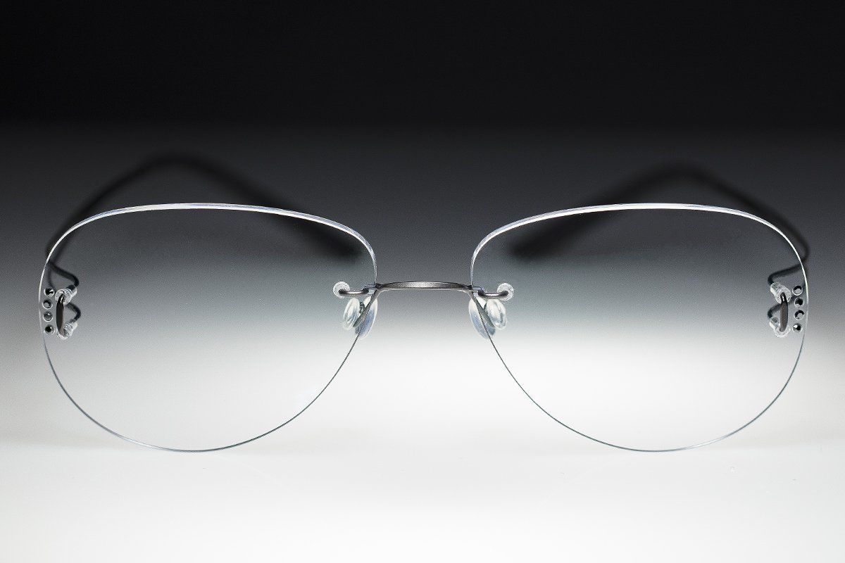 occhiali leggeri senza montatura