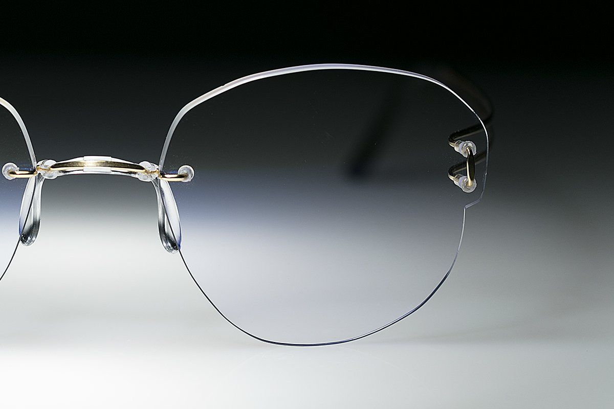 occhiali leggeri senza montatura