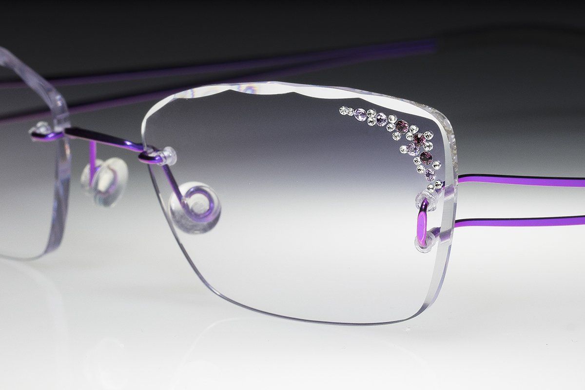 light jewelled rimless glasses customized by hands
