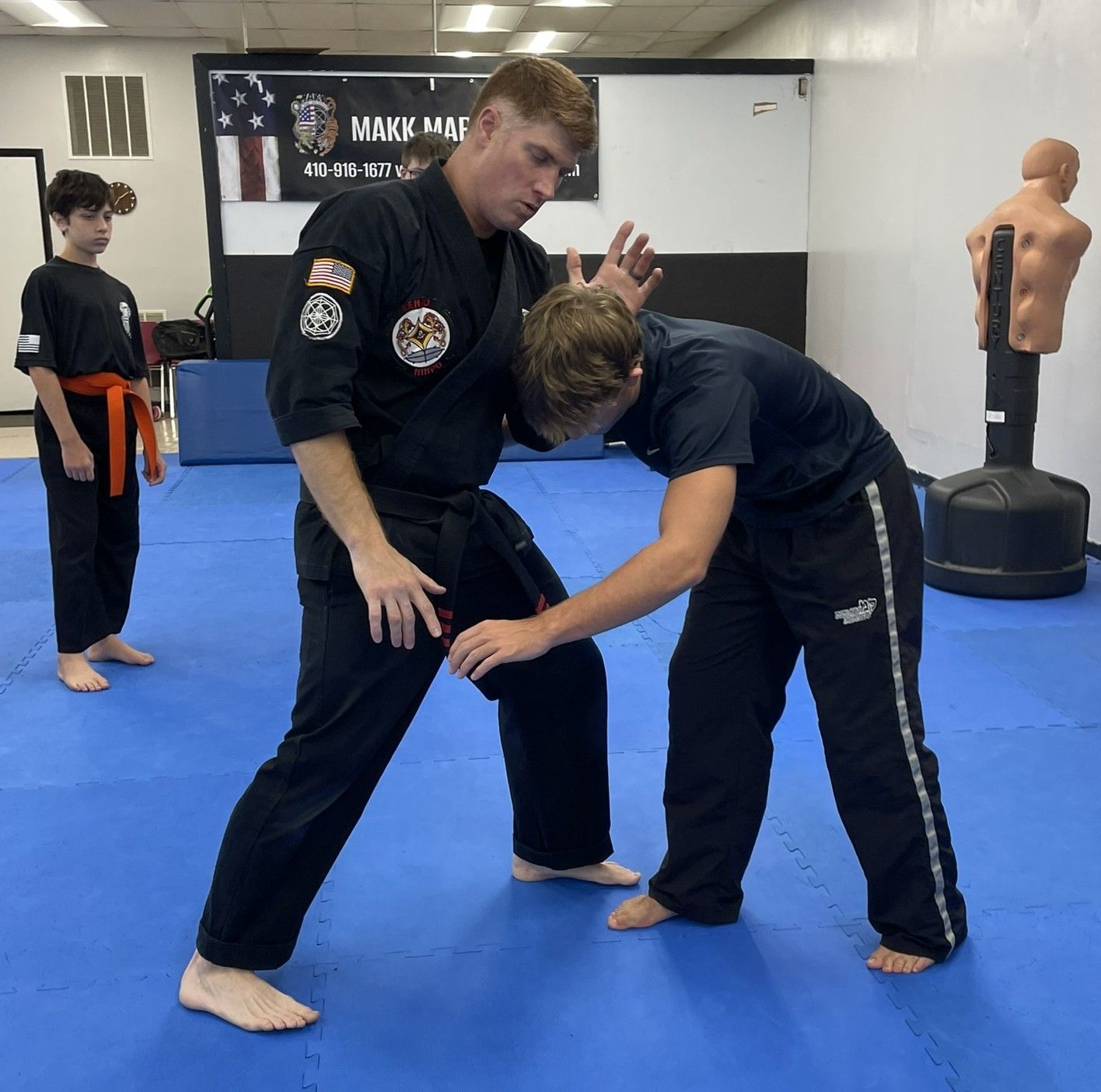 The word placeholder is on a gray background.