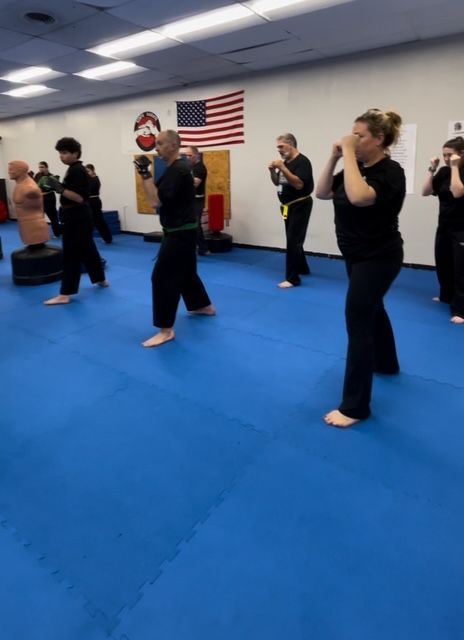 The word placeholder is on a gray background.