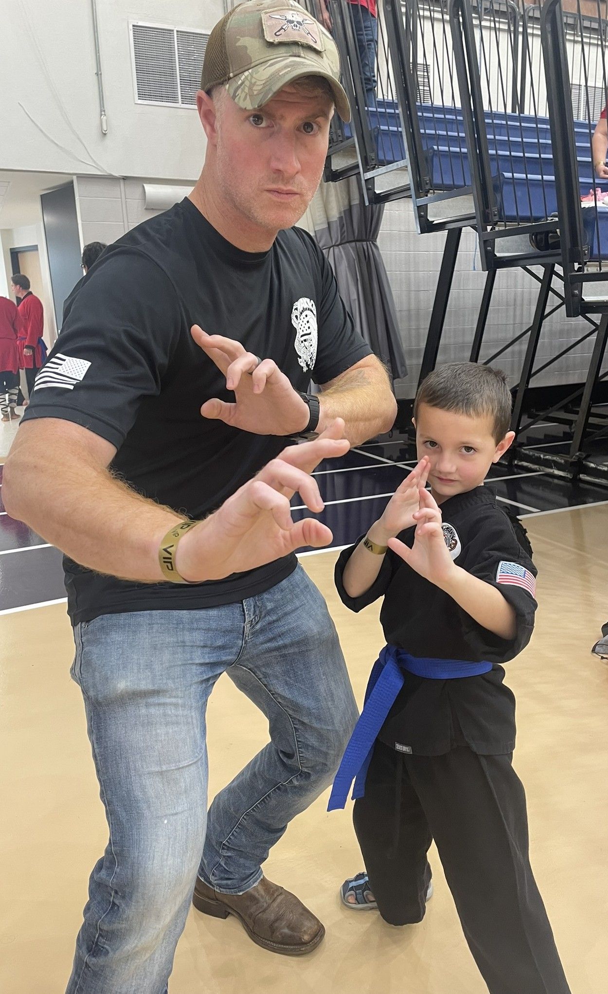 The word placeholder is on a gray background.