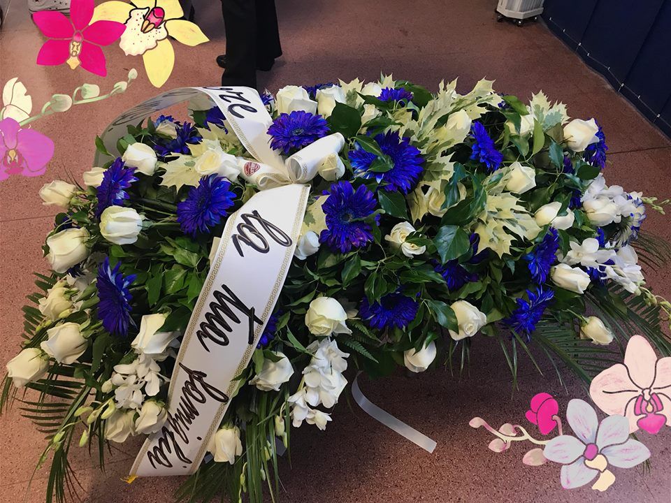 Composizioni floreali: Servizi al defunto Gariglio a Torino