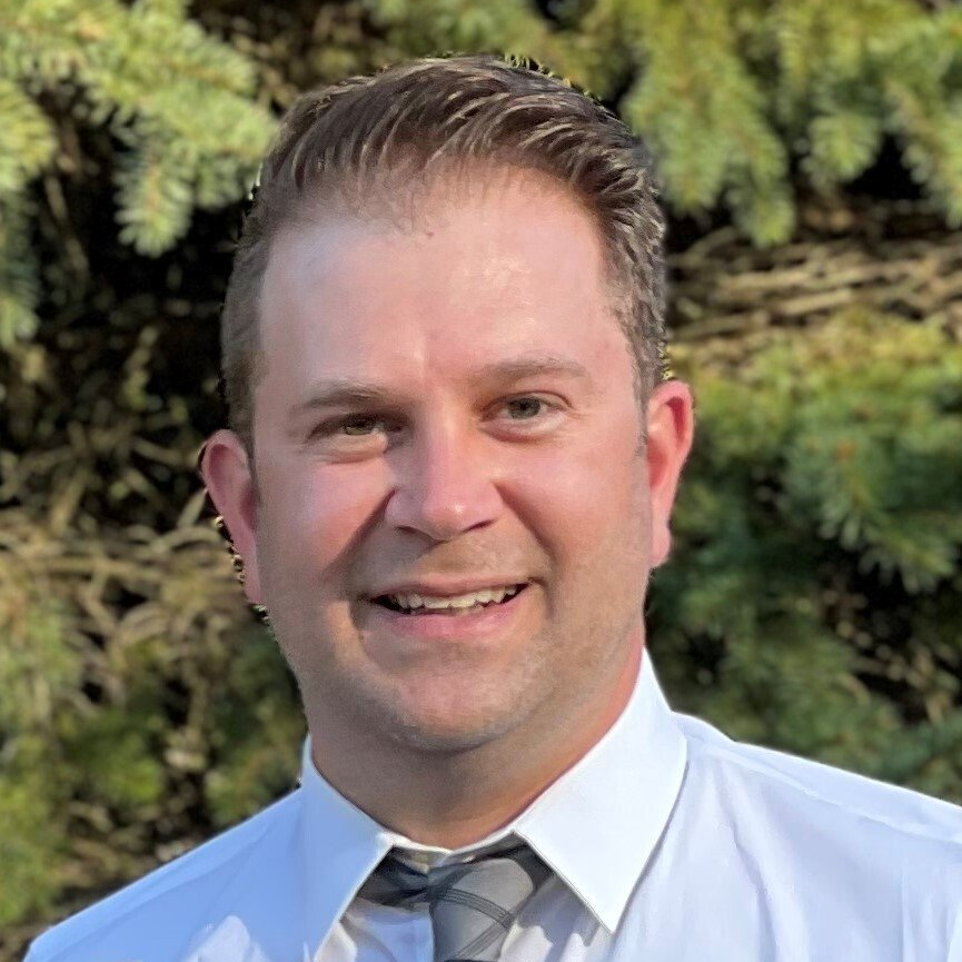 Andrew Carnacchi headshot