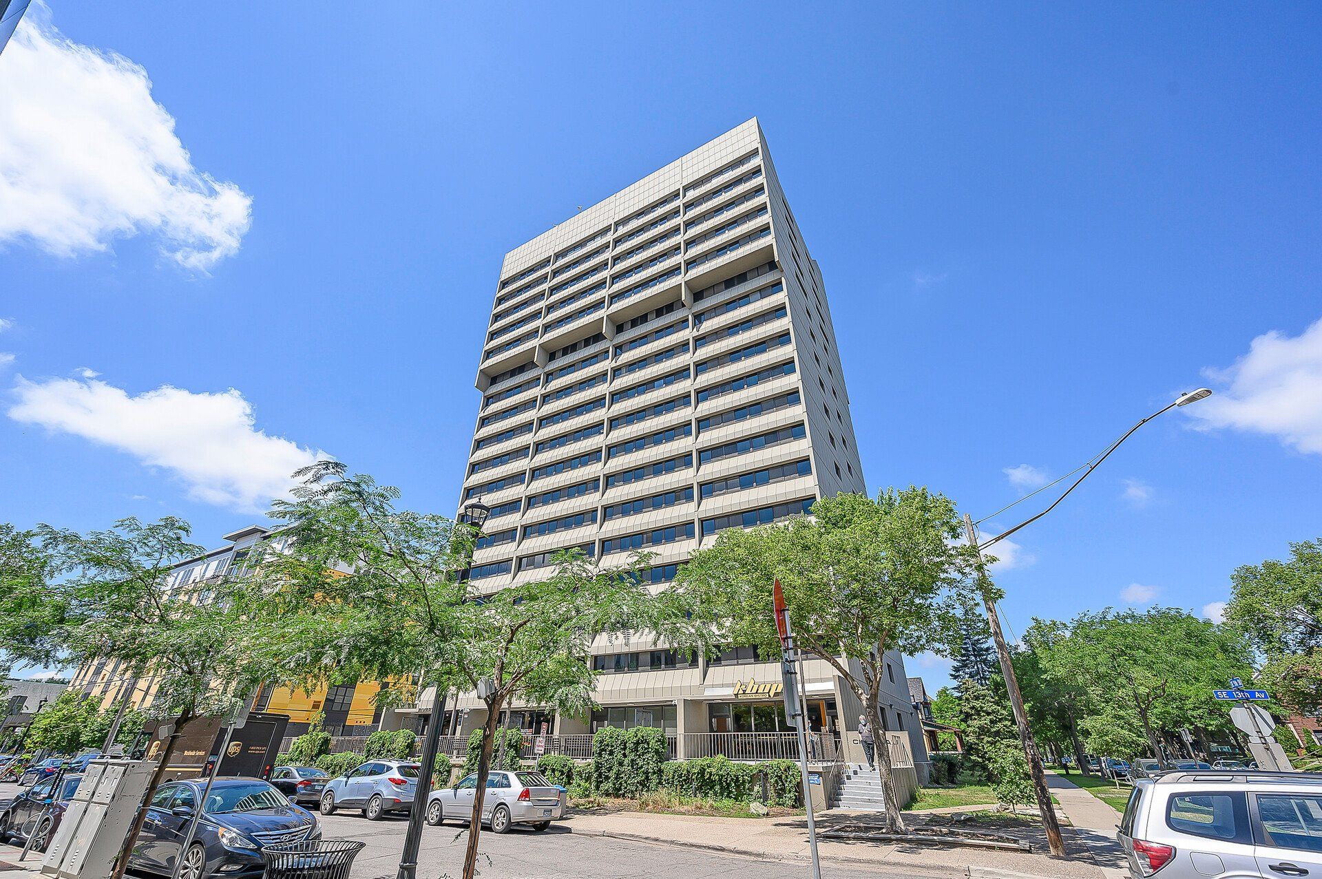Chateau Student Housing Coop Minneapolis, MN