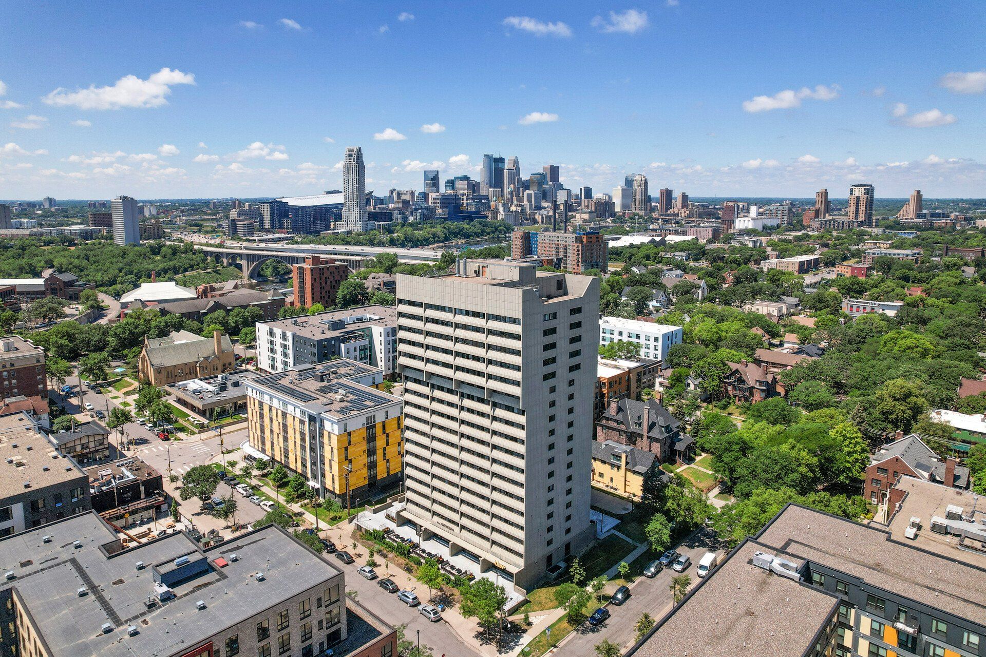 Chateau Exterior Photo