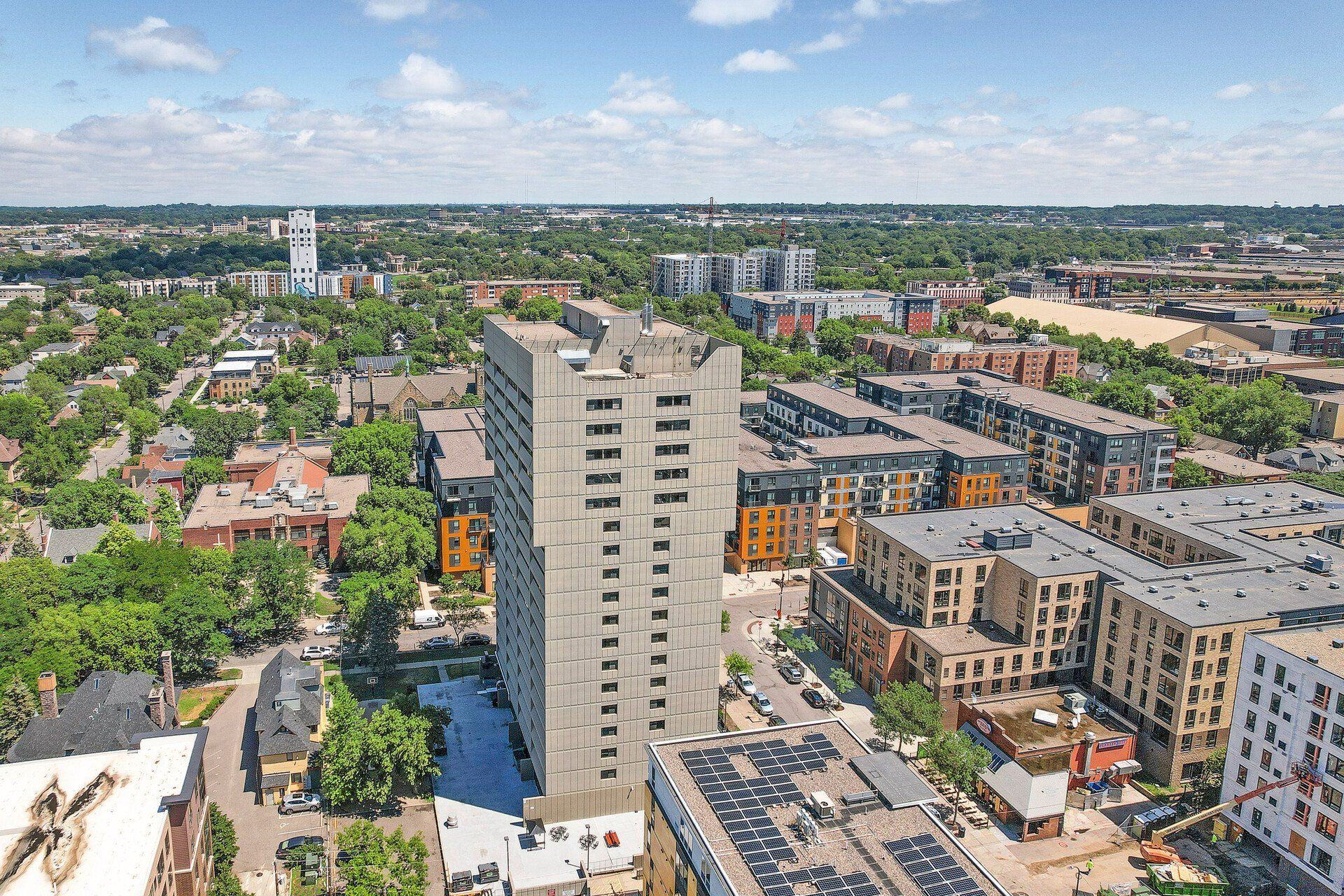 Chateau Student Housing Coop Minneapolis, MN