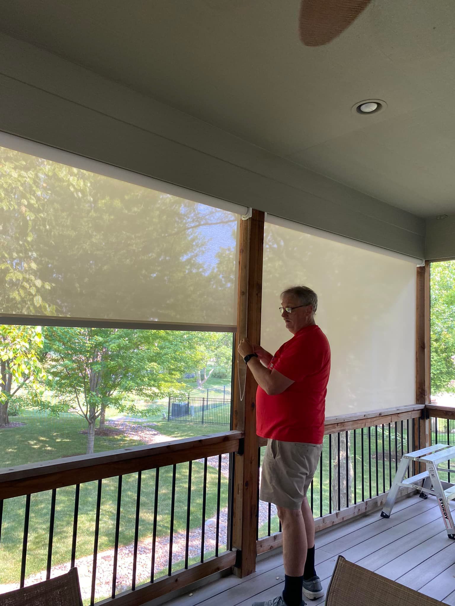 Window shades outdoor