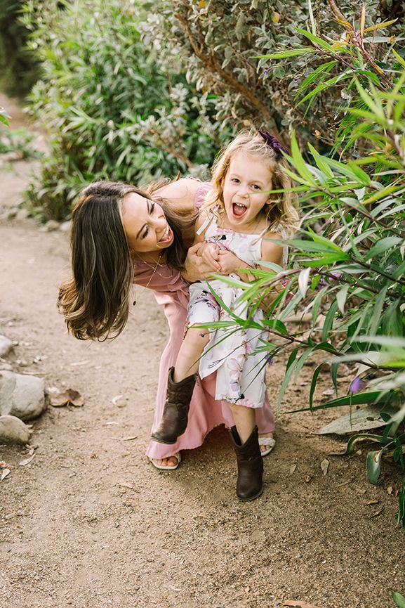 Orange County Family Photographer | Family Portrait | Shy Heart Studios 