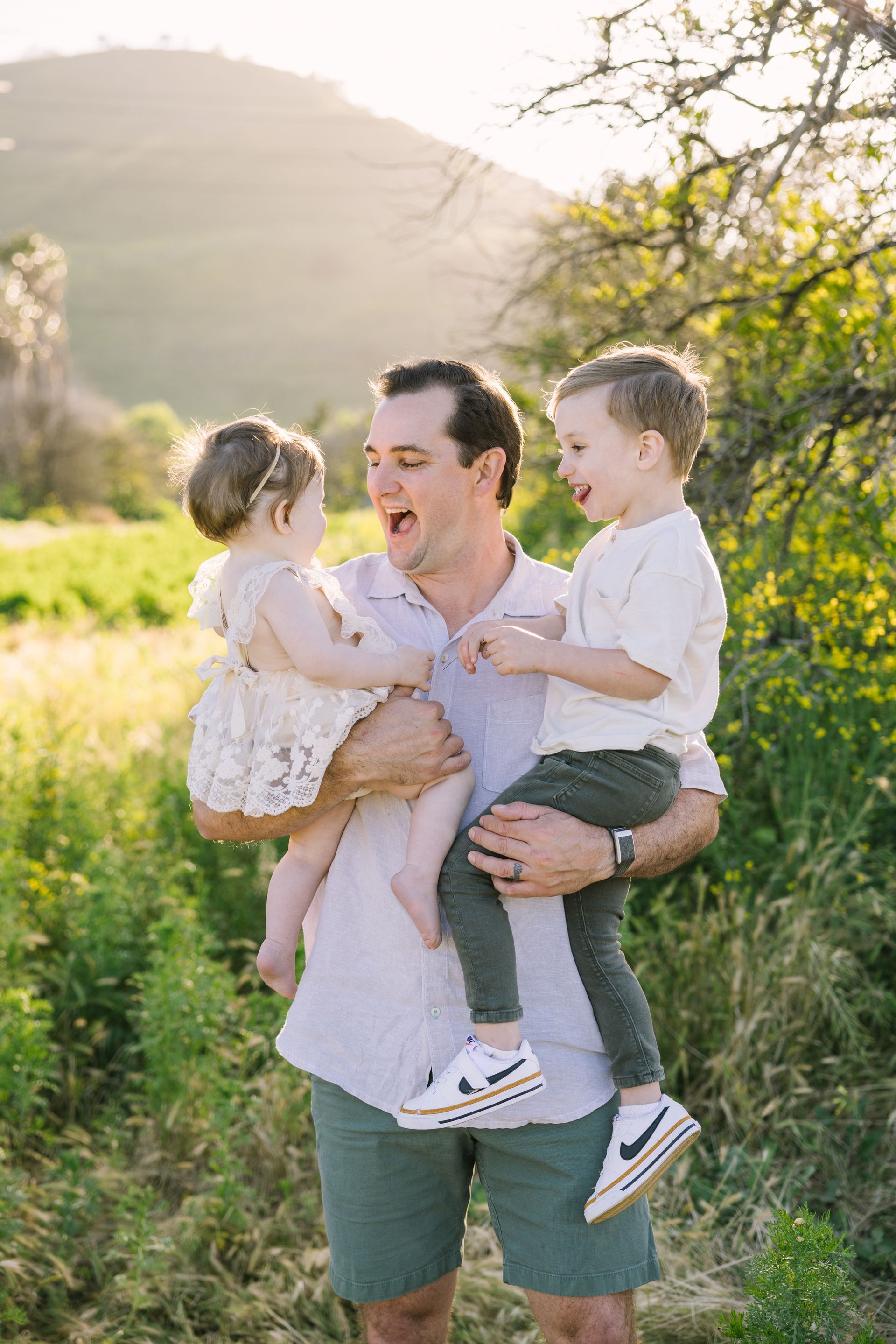 Orange County Family Photographer | Family Portrait | Shy Heart Studios 