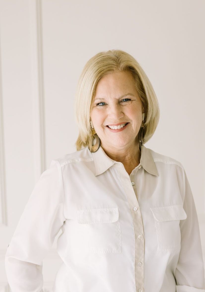 Orange County Brand Photographer | Personal Brand Photography | Shy Heart Studios 