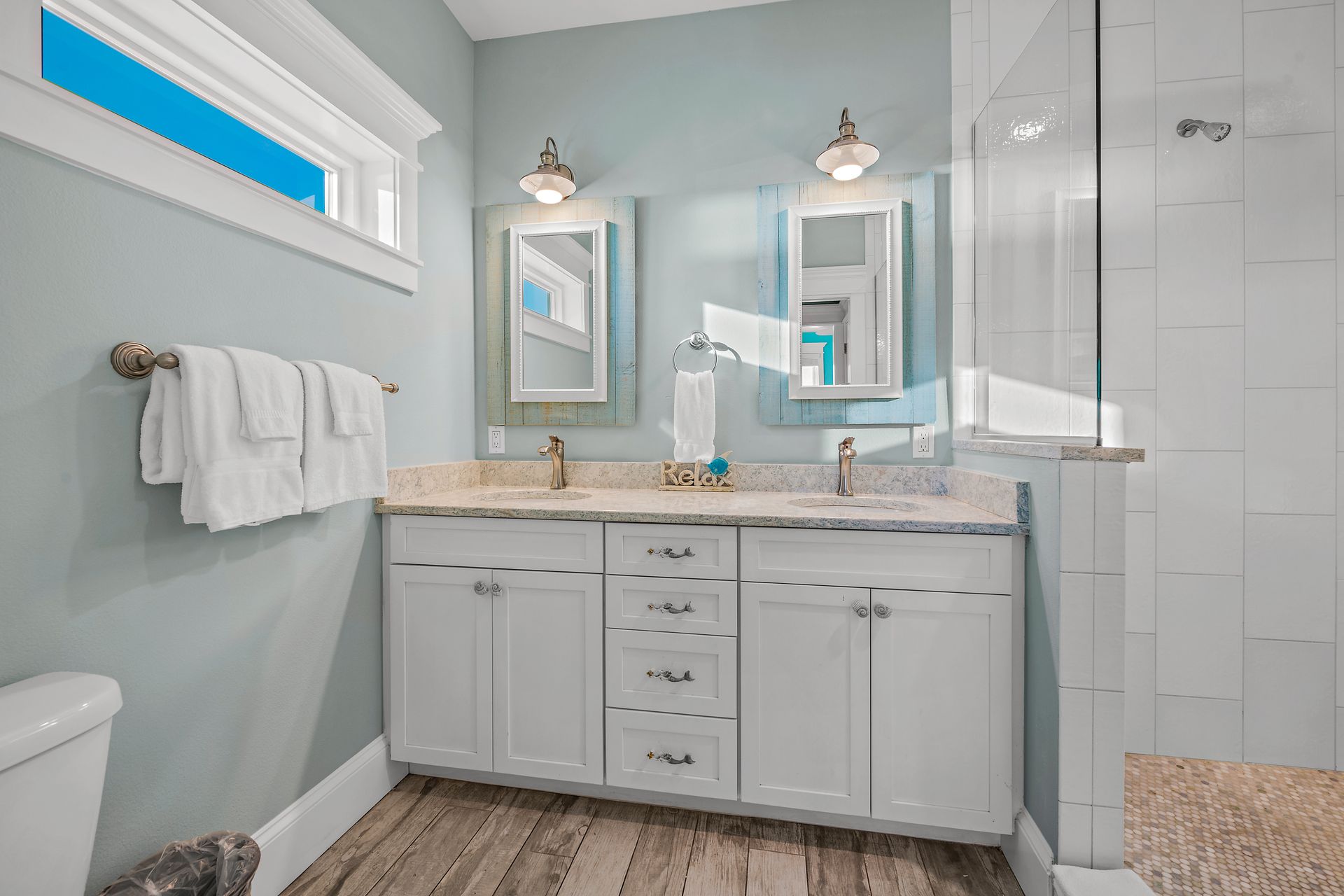 SEA HORSE BEACH HOUSE photo 23