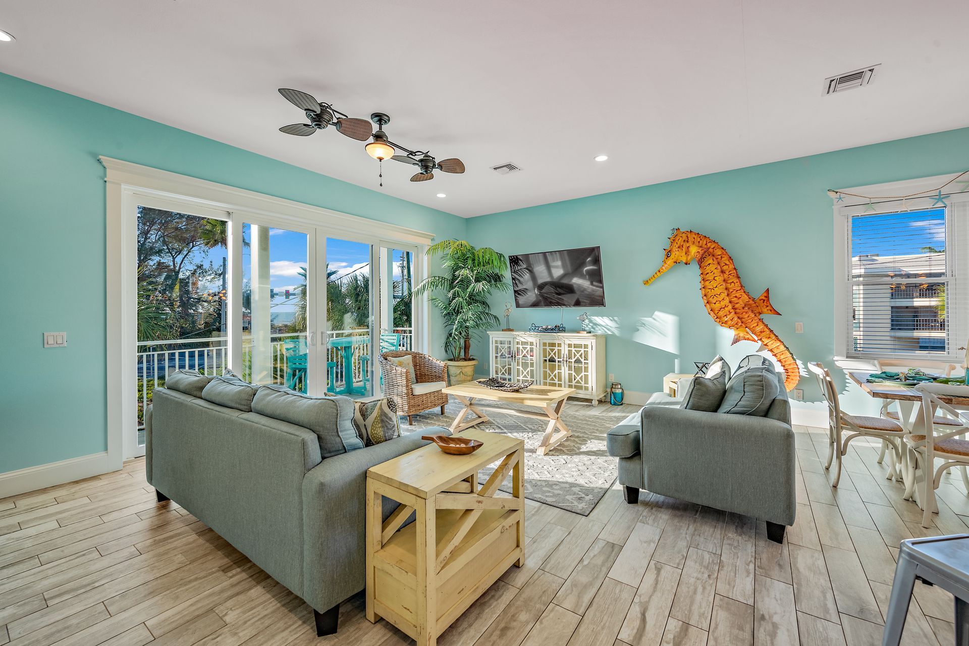 SEA HORSE BEACH HOUSE photo 19