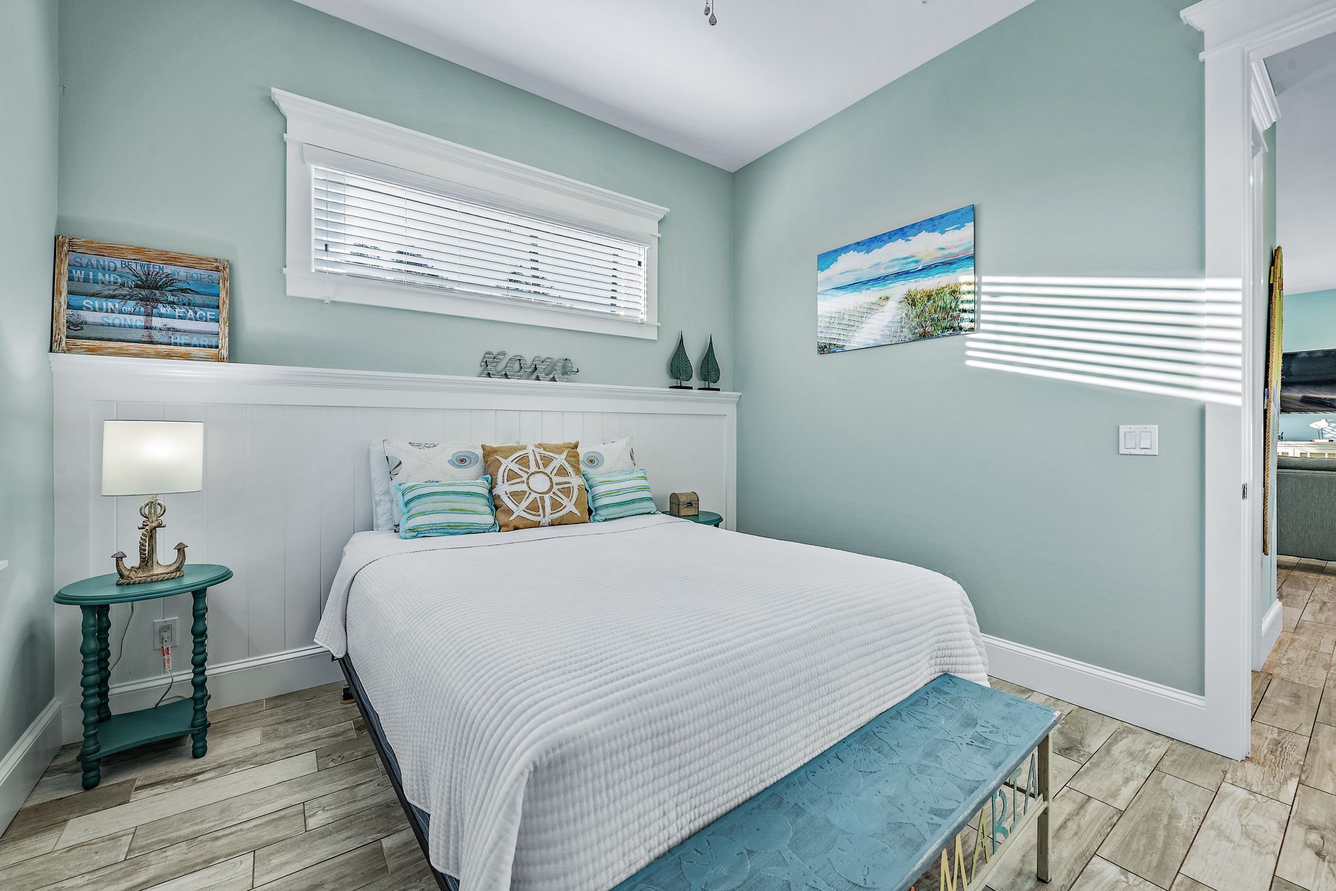 SEA HORSE BEACH HOUSE photo 13