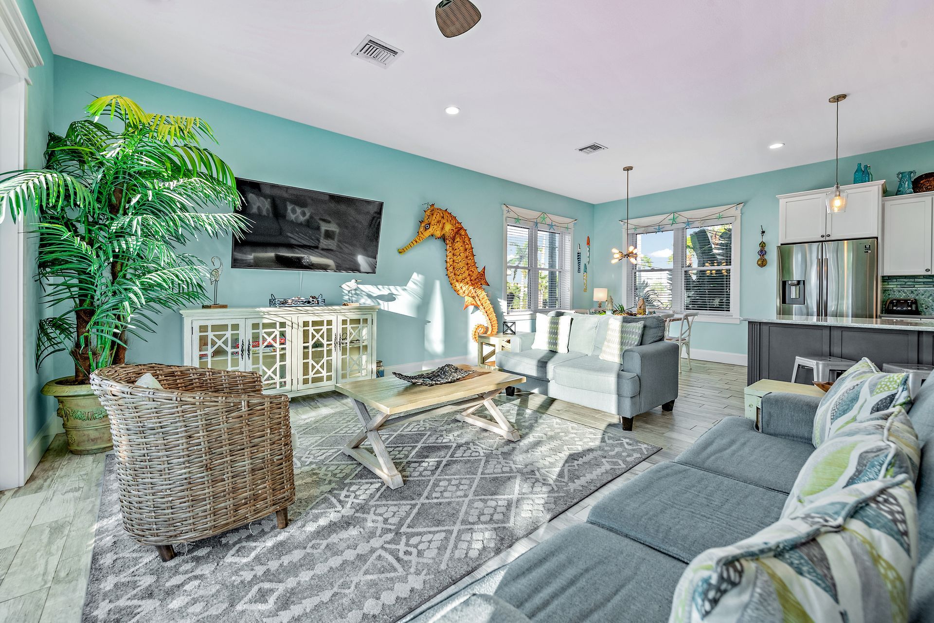 SEA HORSE BEACH HOUSE photo 9